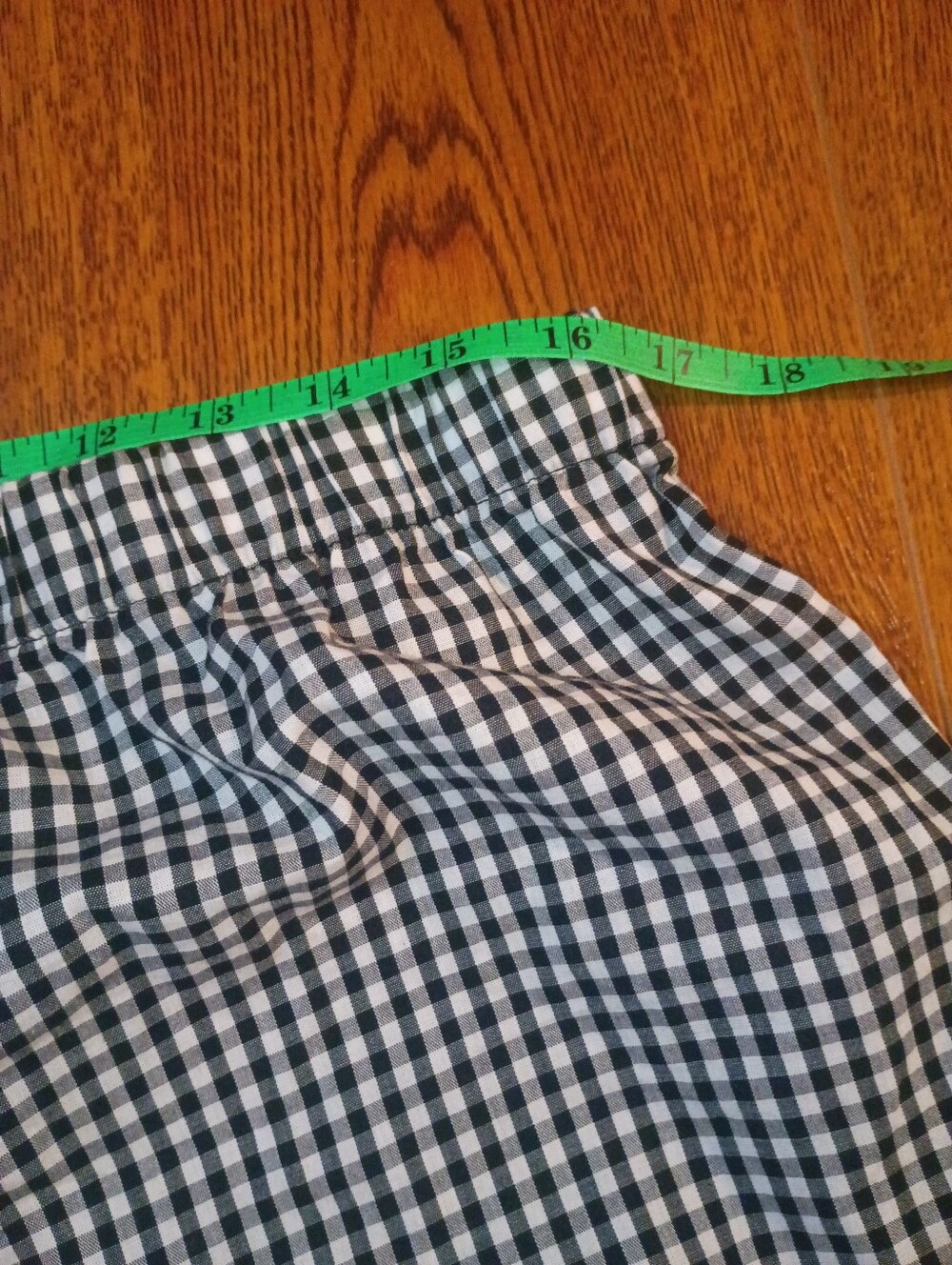 GAP Black & White Gingham Ruffle Top + Shorts Set - Picture 9 of 9